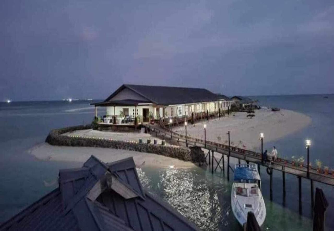 סמפורנה Santiri Island Resort מראה חיצוני תמונה