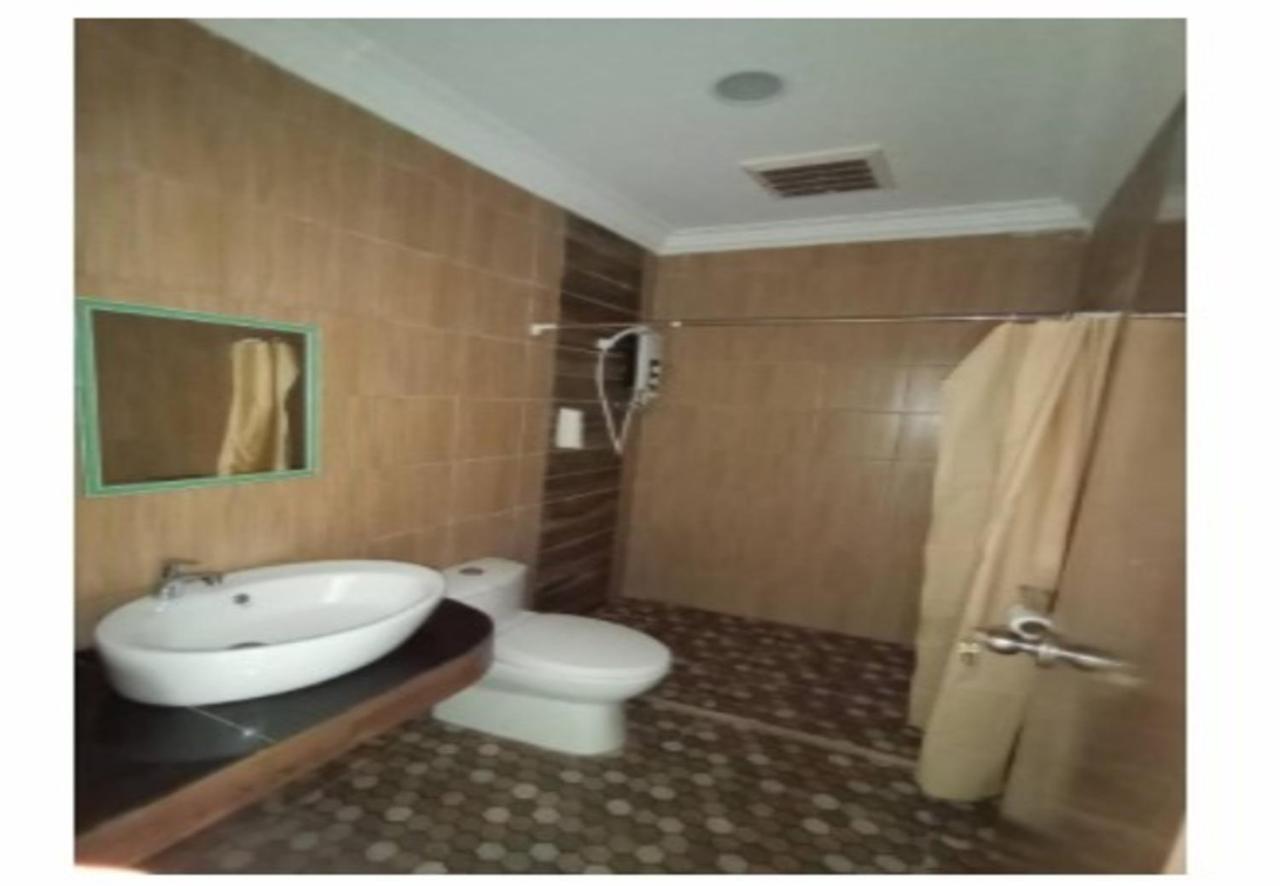 סמפורנה Santiri Island Resort מראה חיצוני תמונה