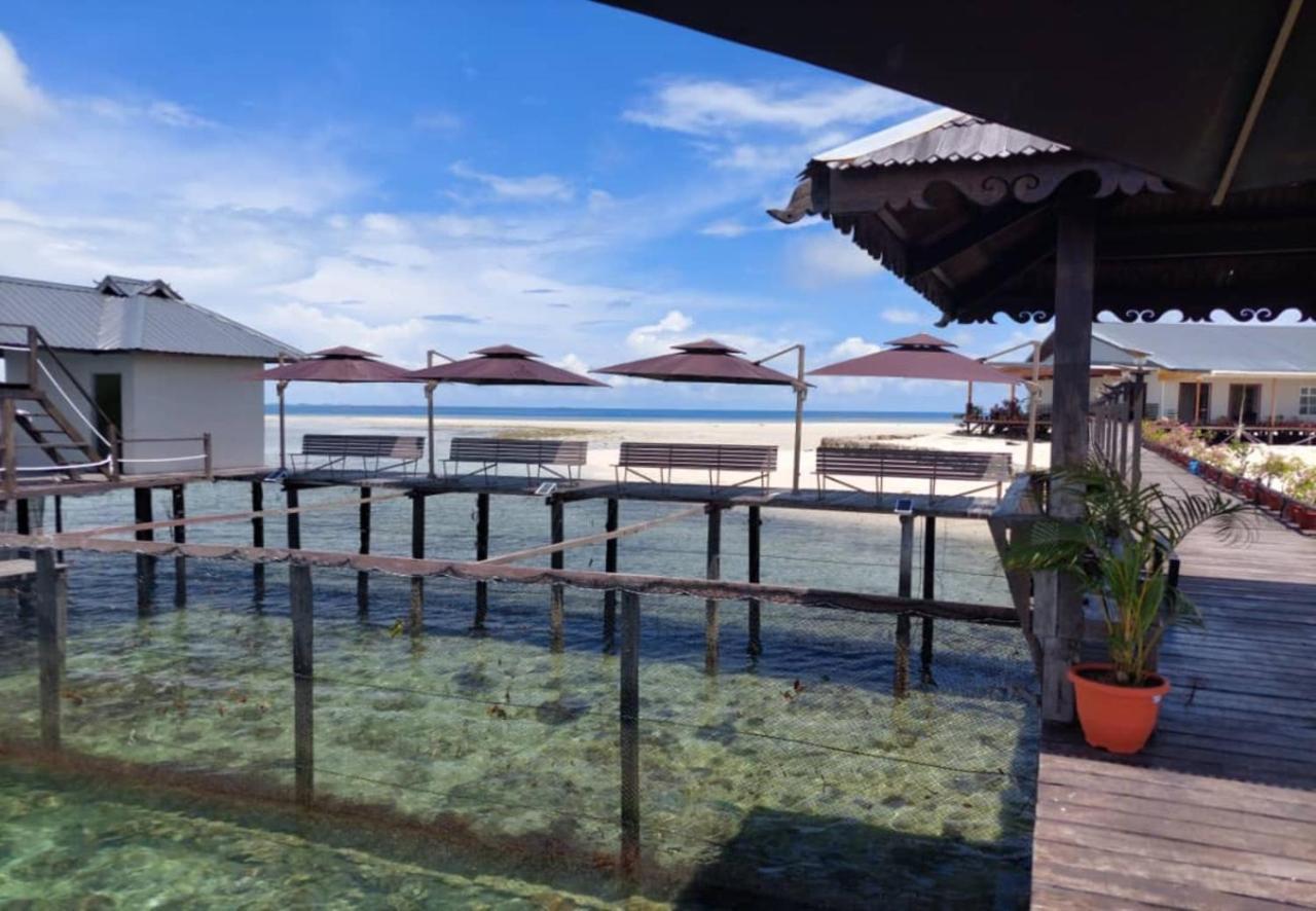 סמפורנה Santiri Island Resort מראה חיצוני תמונה